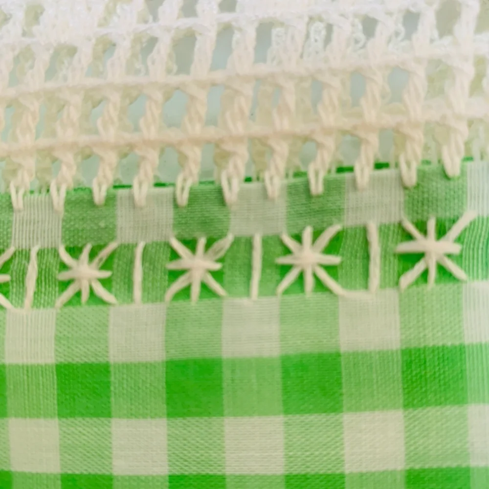 Vintage Embroidered Tablecloth Square 50' X 50